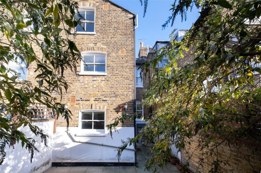 Property photo 8