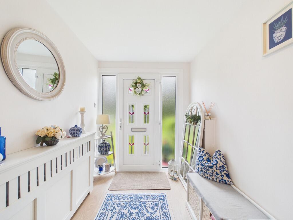 House in East Kilbride, Murray 12, Greenhills - View 4