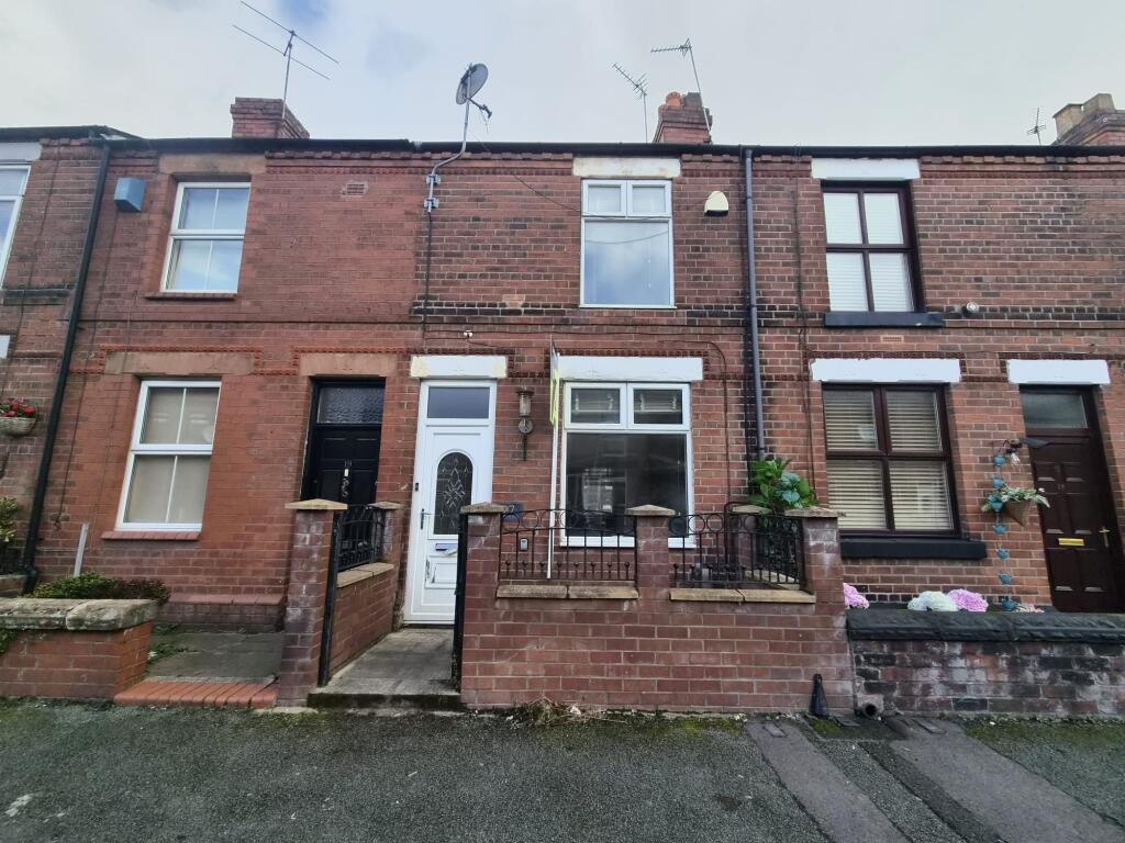 2-bed terraced on Dalton Bank, Warrington, WA1, £120,000