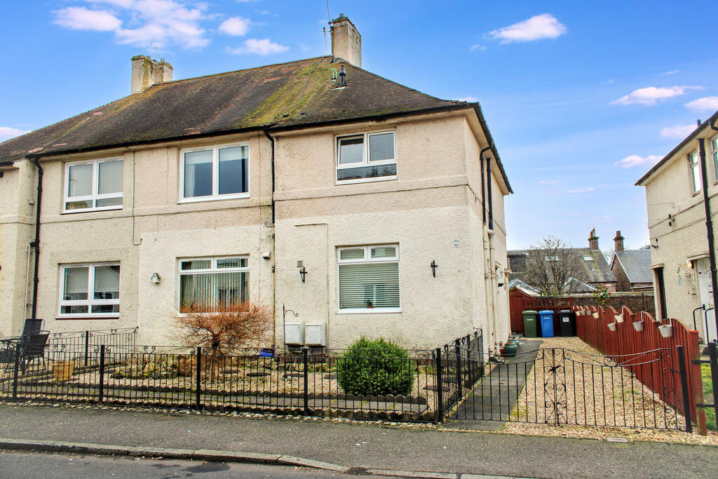 Main image of property: 42a Ashley Terrace, Alloa FK10 2BB