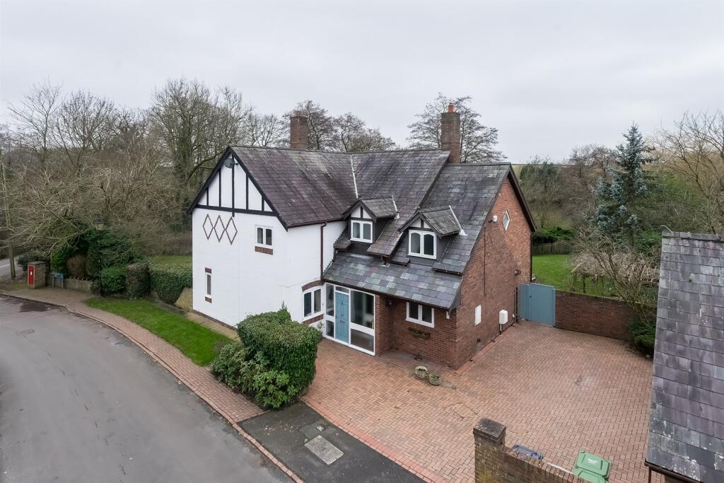 Main image of property: Sandlebridge Rise, Alderley Edge