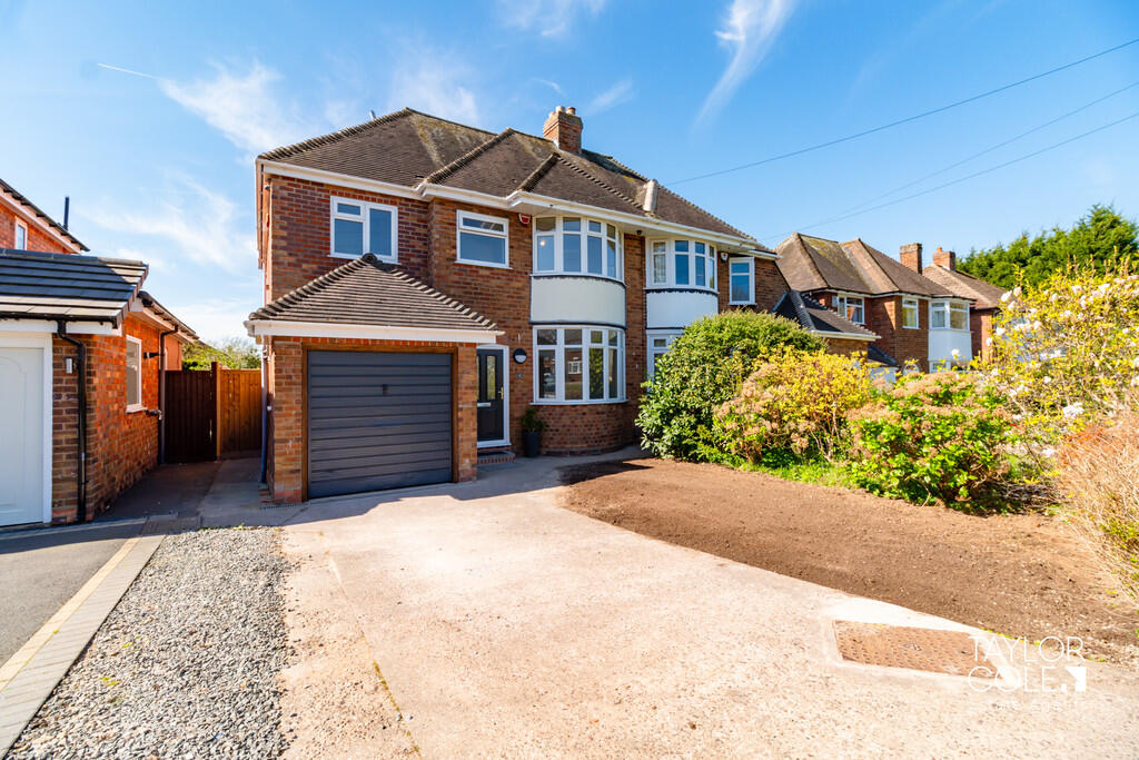 Main image of property: Comberford Road, Tamworth