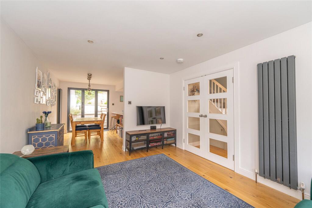House in Edinburgh, Liberton and District - View 4