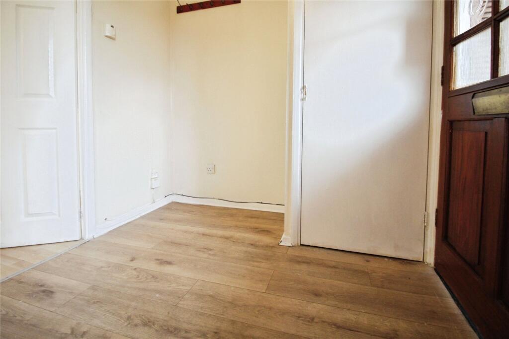 House in Basildon, Essex - More