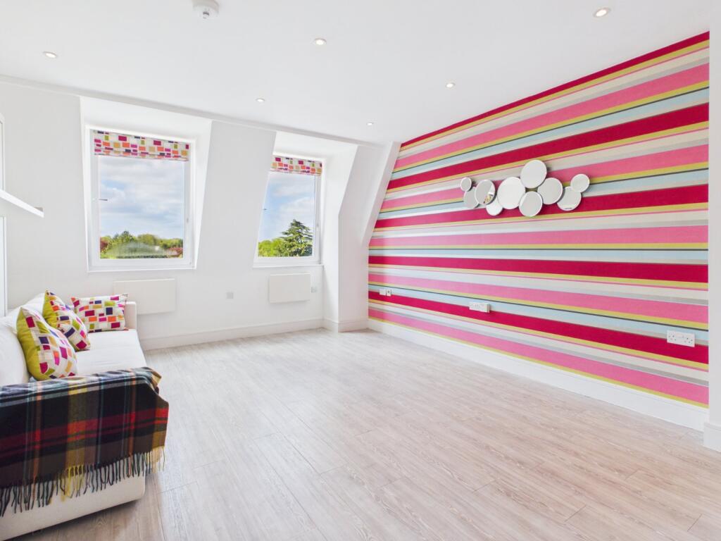 Main image of property: Station Road, Gerrards Cross, Buckinghamshire, SL9