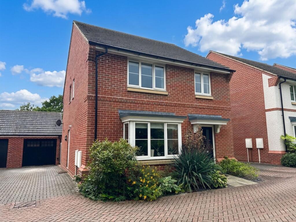 Main image of property: Cooks Lane, Wigston, LE18