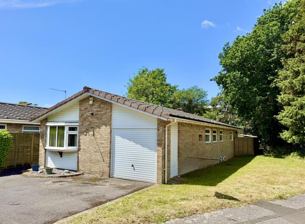 Main image of property: Ranelagh Road, Highcliffe, Christchurch