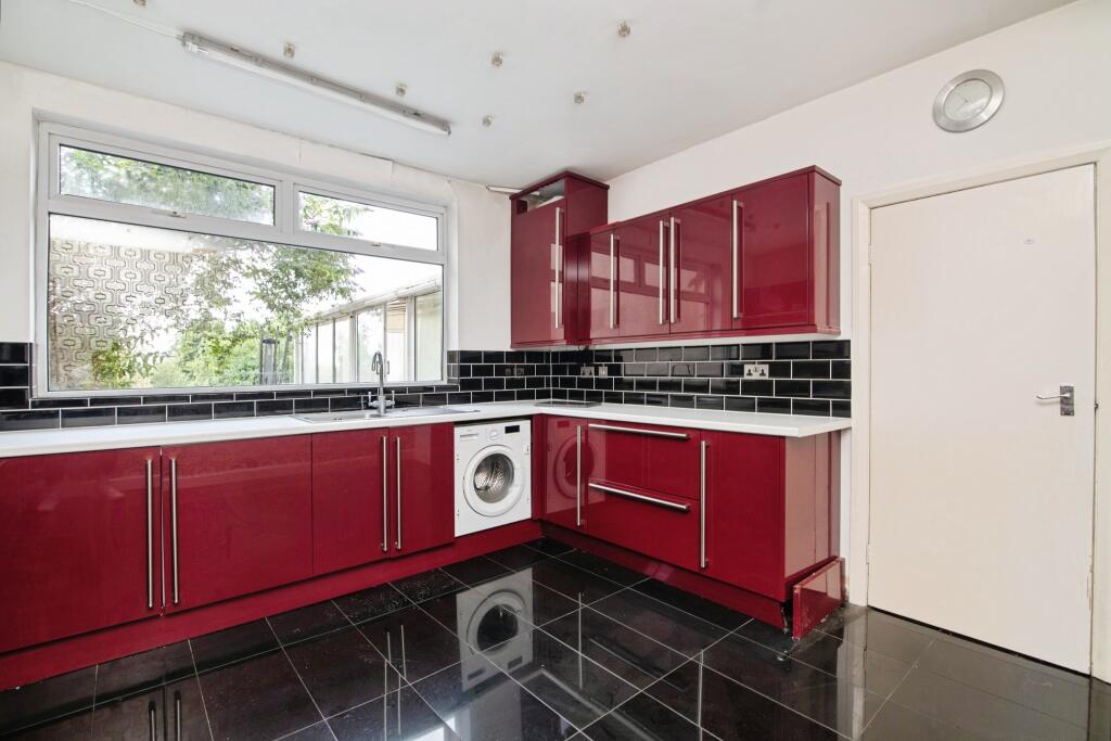Springfield Close, Rowley Regis, B65 - View 5