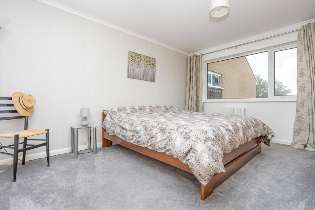 Apartment in Canterbury - View 4
