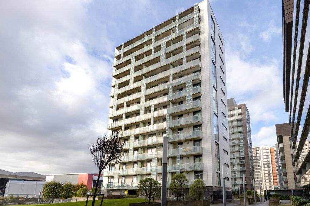 Apartment in Glasgow - View 2