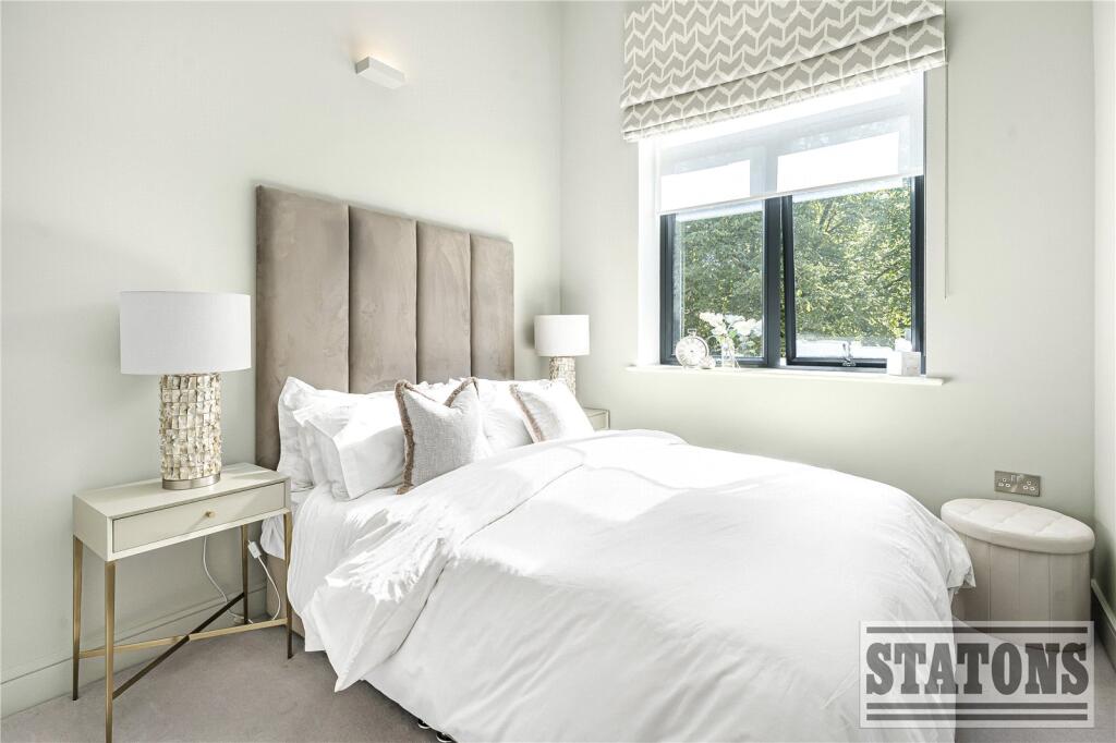 Additional image 19 of High Road, Essendon, Hatfield, Hertfordshire, AL9