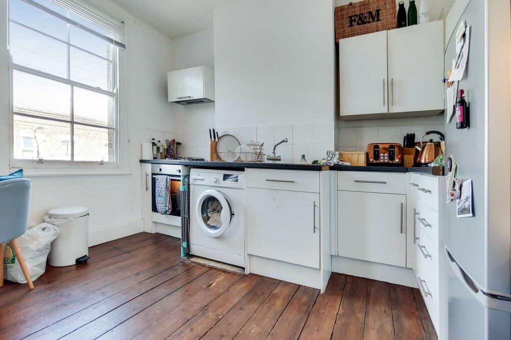 Apartment in London, New Cross Gate - View 4