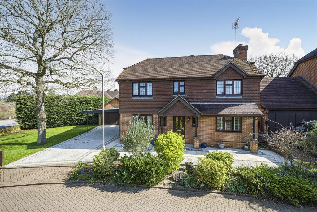 Main image of property: The Ferns, Platt