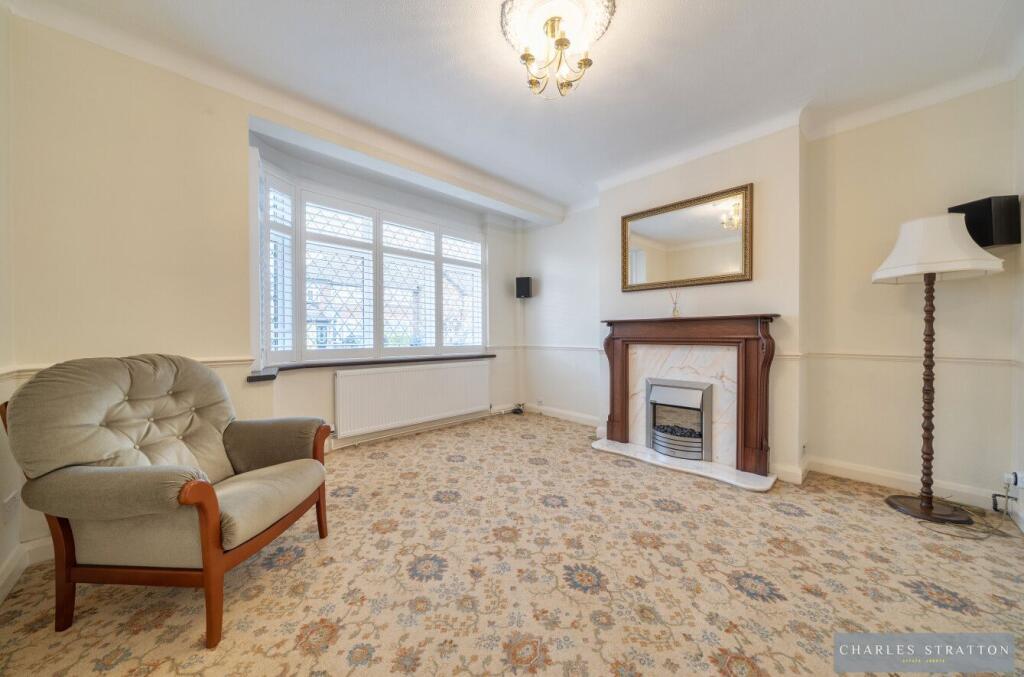 House in Romford - View 5