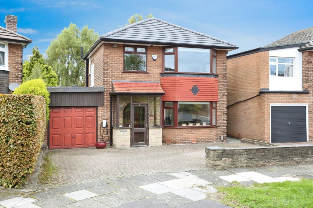 3-bed detached on Marlborough Drive, Heaton Chapel, Stockport, SK4, £500,000