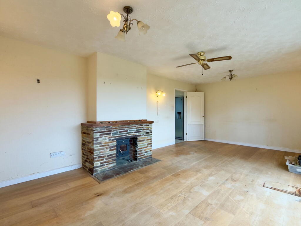 Treburrick, PL27 photo 4