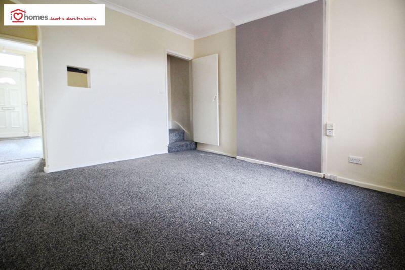 House in Walsall, Alumwell, Birchills - View 4