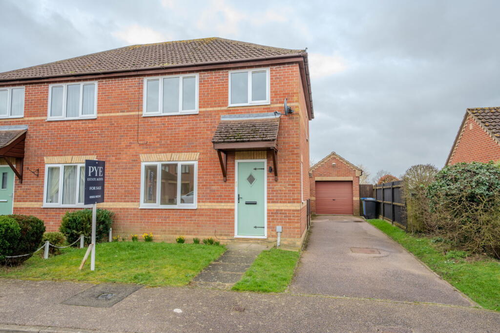 Main image of property: Rowan Way, Worlingham, Beccles, NR34 7ES