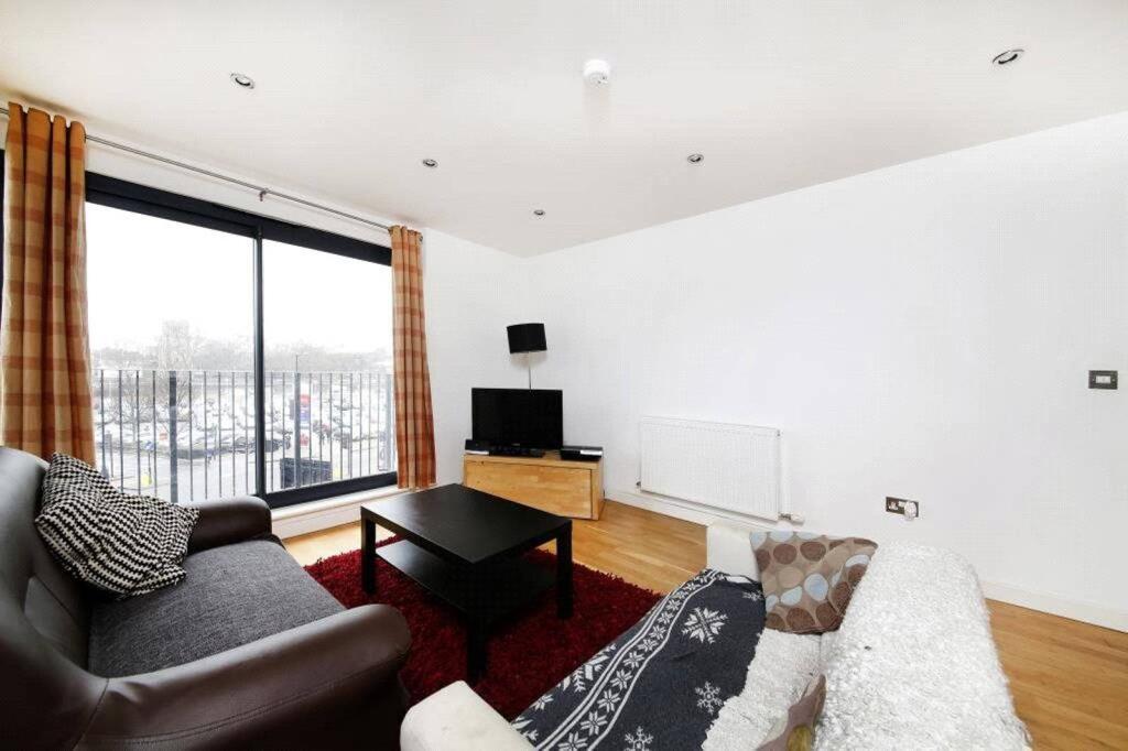 Main image of property: Morning Lane, Hackney, London, E9