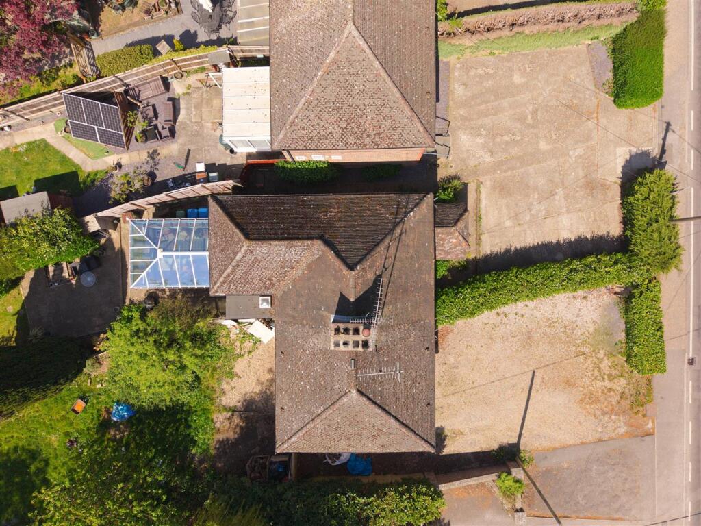 Main image of property: Leechpond Hill, Horsham