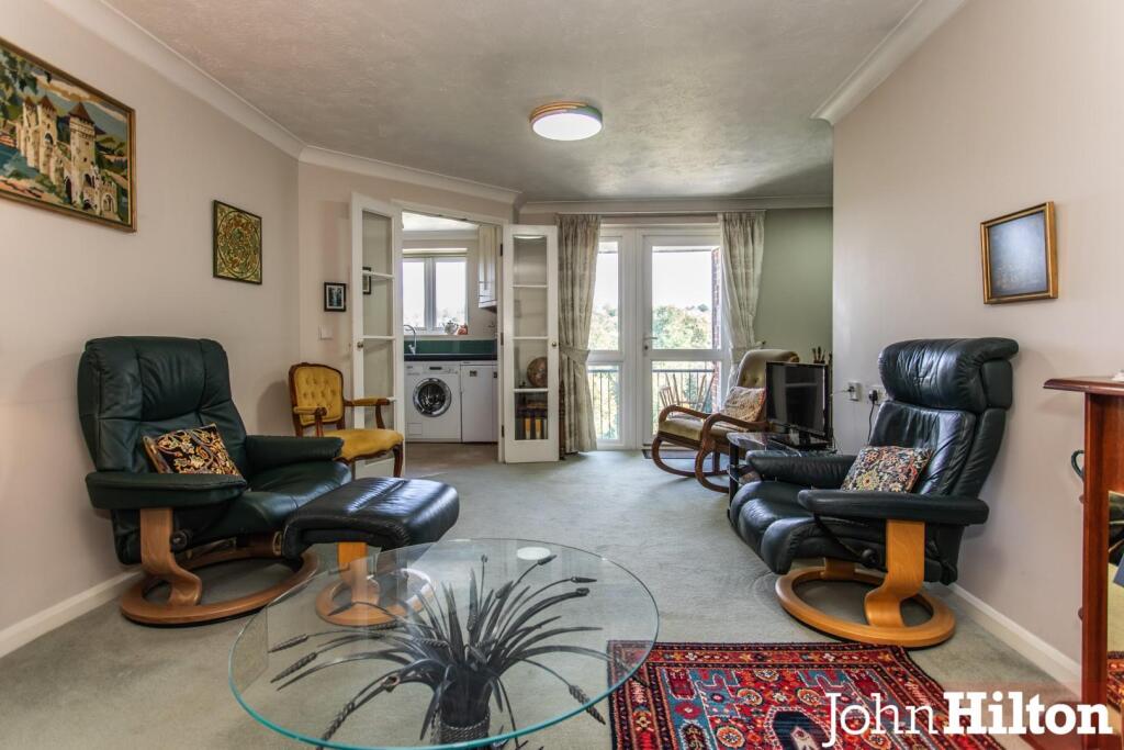 London Road, Patcham, Brighton photo 3