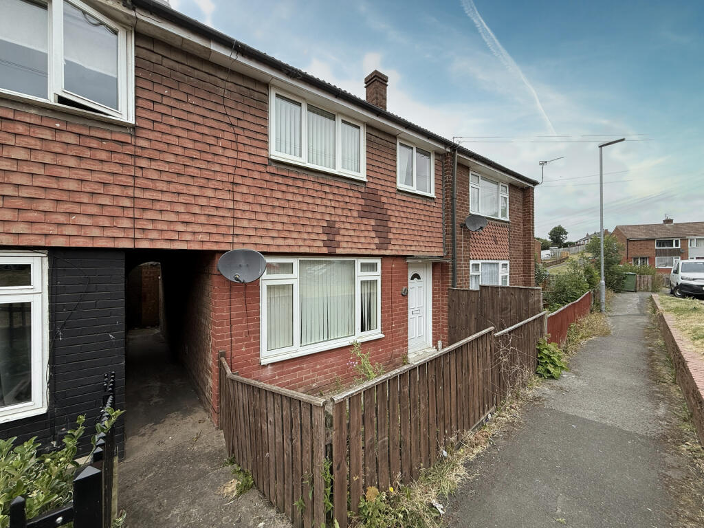 3-bed terraced on Cornfield Road, Thornaby, £85,000