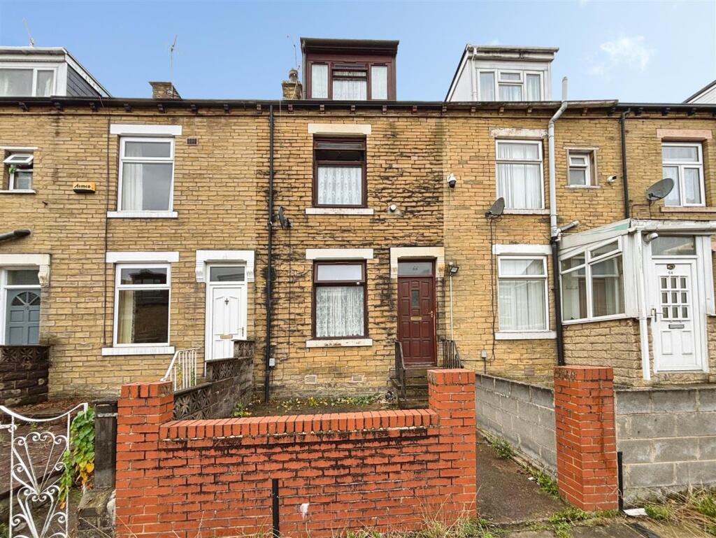 House in Bradford, Lidget Green, Scholemoor
