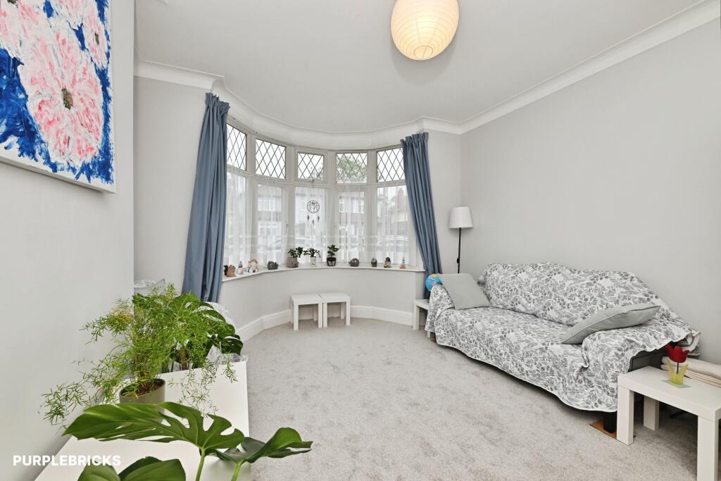 House in London - View 4