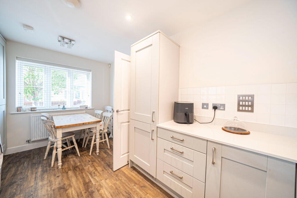 House in Reading - View 3