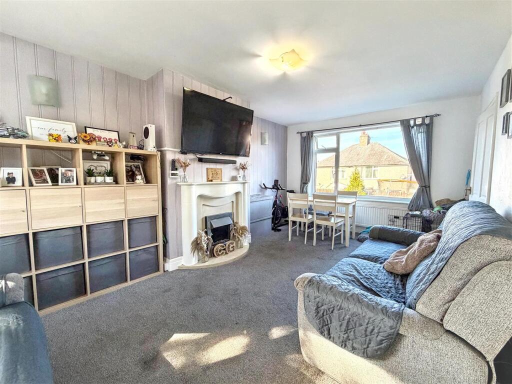 House in High Peak, Buxton - View 5