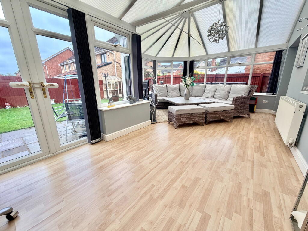 House in Sheffield, Ecclesfield - More