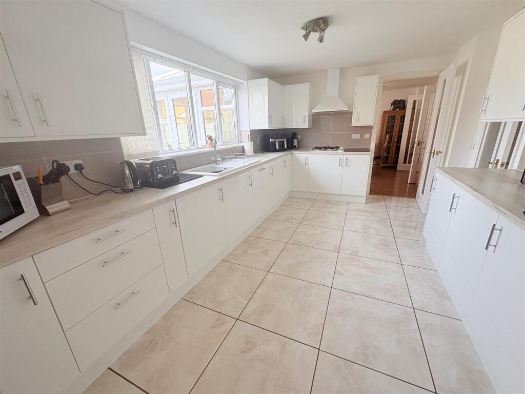 House in Portsmouth - View 2