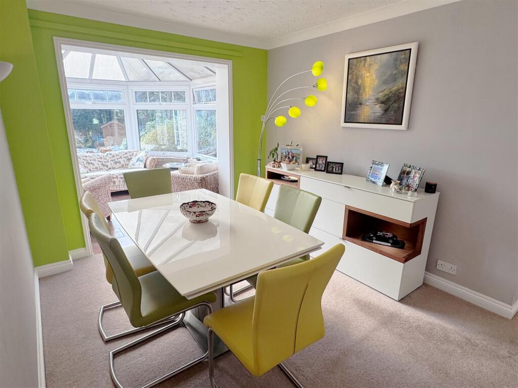 House in Newbury, West Berkshire - View 6