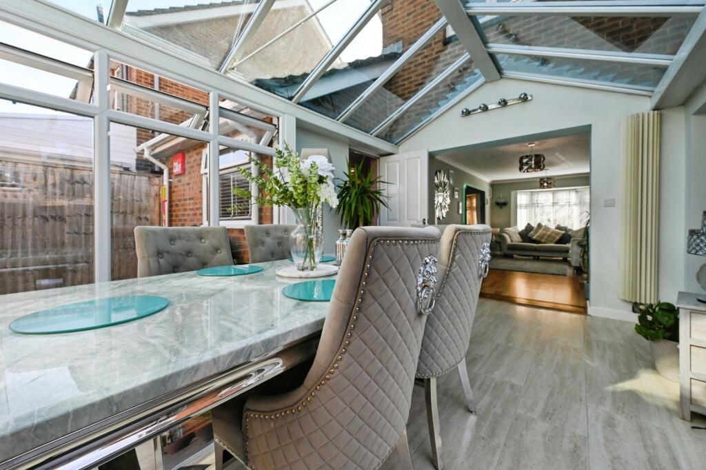 Valiant Gardens, Portsmouth, Hampshire, PO2 - View 2