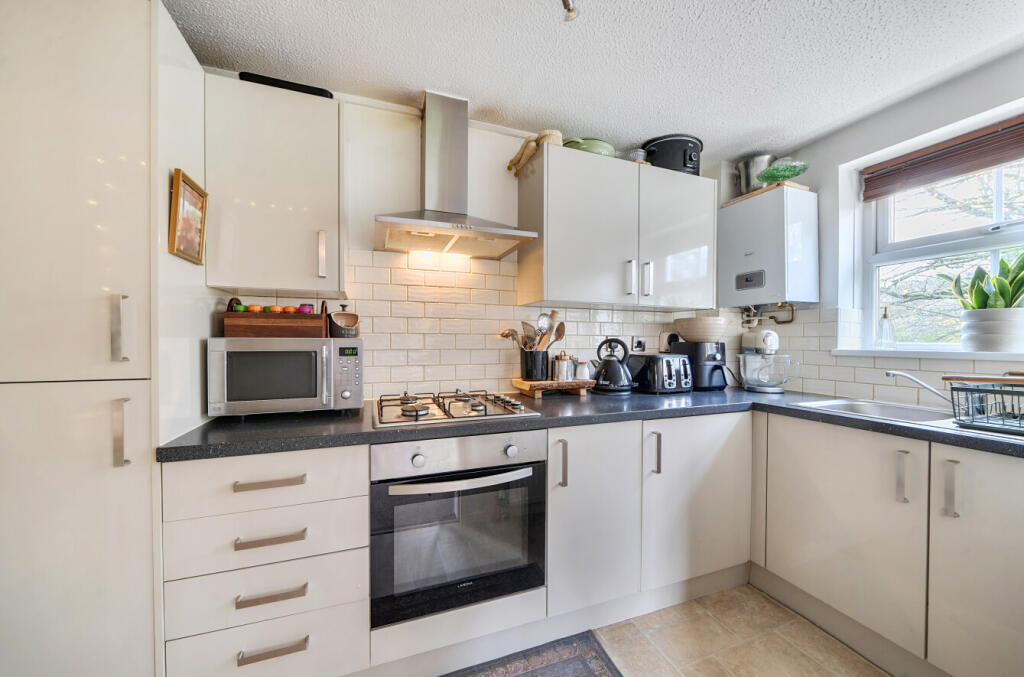 Bridgewater Court, Grove Lane, Headingley, Leeds, LS6 photo 3