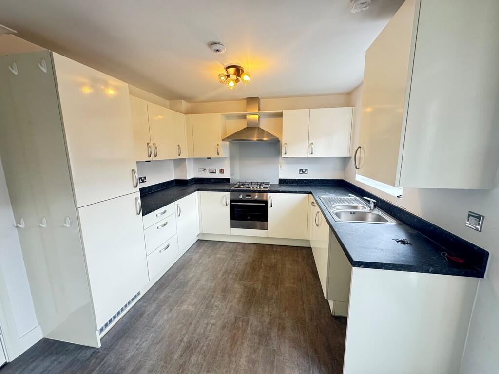 Buckthorn Lane, Blackburn photo 2