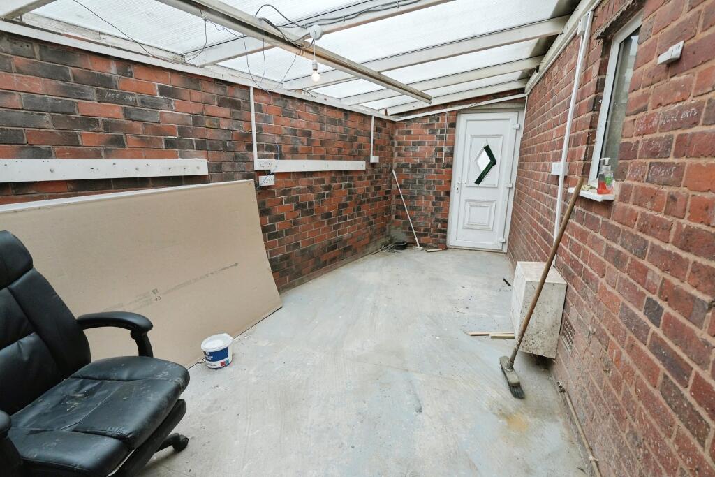 Additional image 9 of The Horseshoe, Oldbury, B68