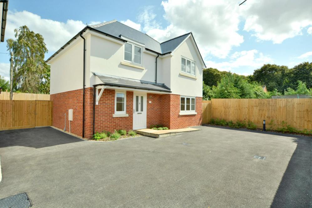 4-bed detached on Churchill Close, Sturminster Marshall, BH21 4BQ, £459,950
