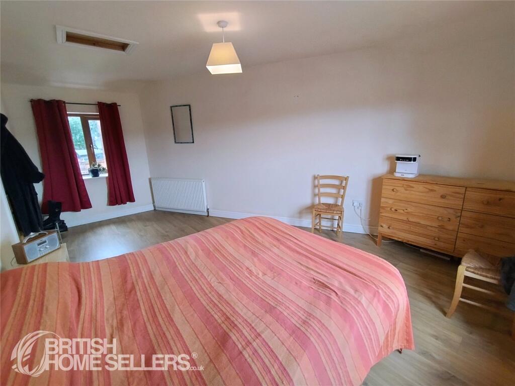 Additional image 13 of Old Lane, Birkenshaw, Bradford, West Yorkshire, BD11