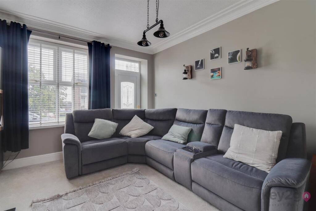 House in Sheffield - View 4