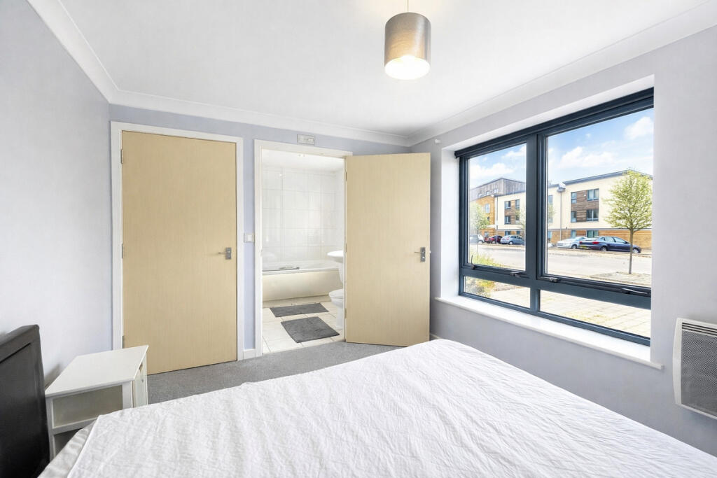 Main image of property: Quayside Drive, Colchester, CO2