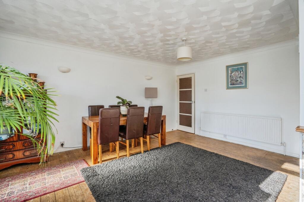 House in East Hampshire, Horndean - View 5