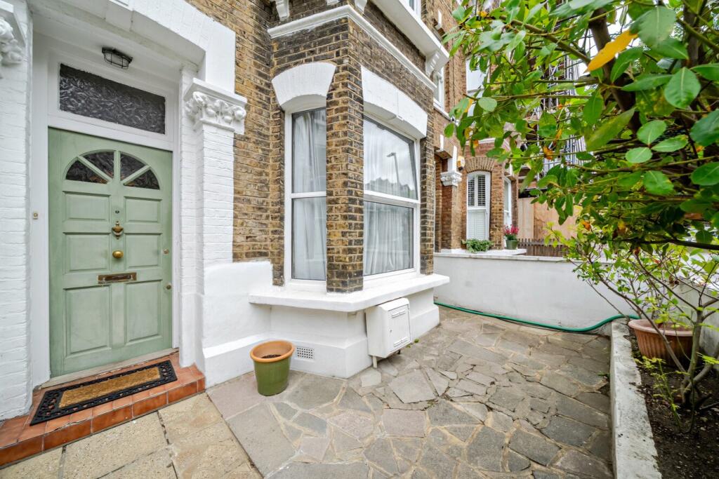 House in London - More