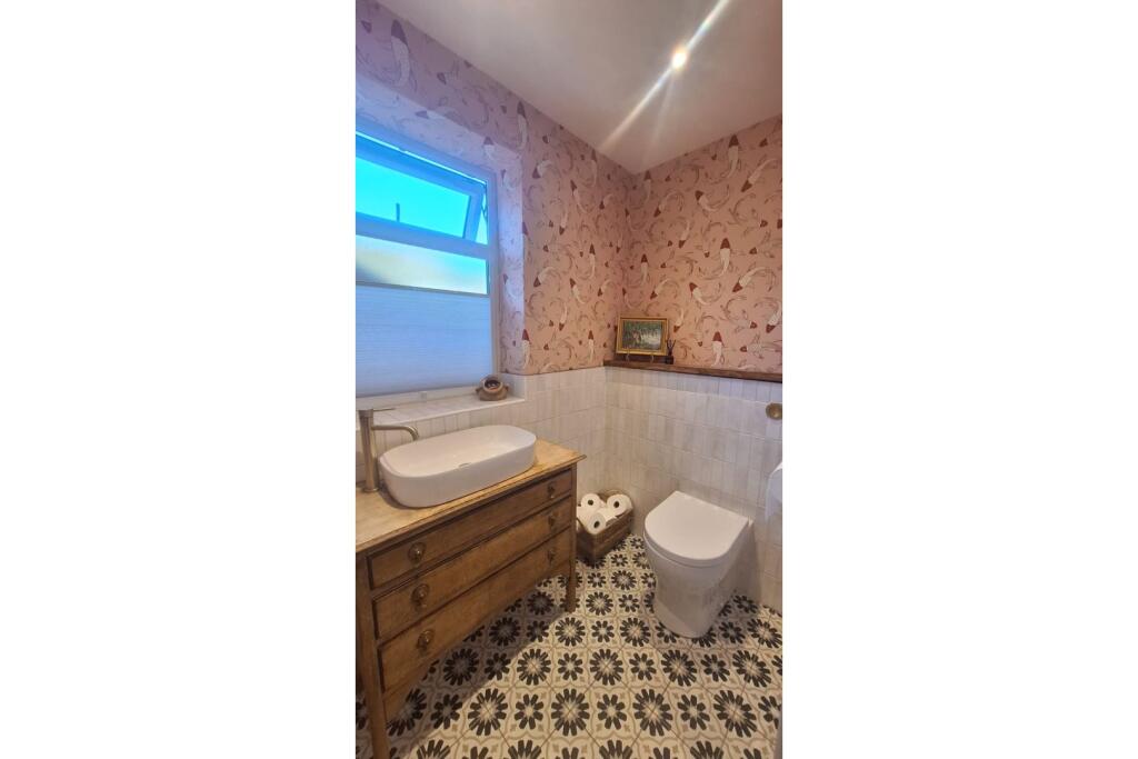 House in South Kesteven, Grantham - View 6