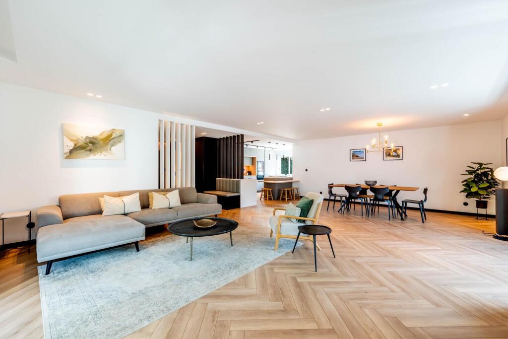 Main image of property: Lisbon, Cascais