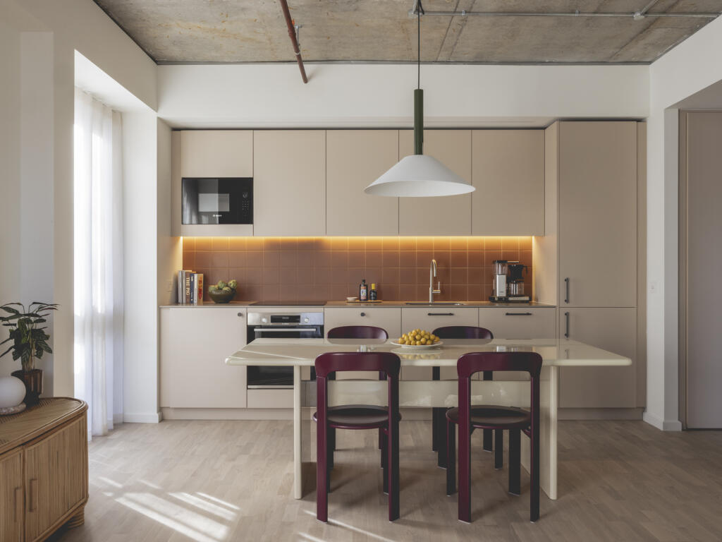 Apartment in London - View 2