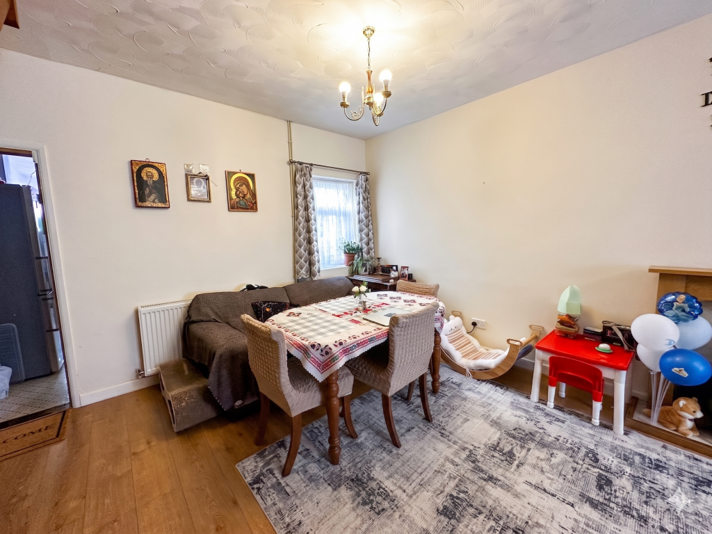 House in Portsmouth - View 4
