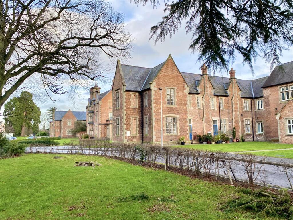 Main image of property: 73 Leighton Park, Bicton Heath, Shrewsbury, SY3 5FS