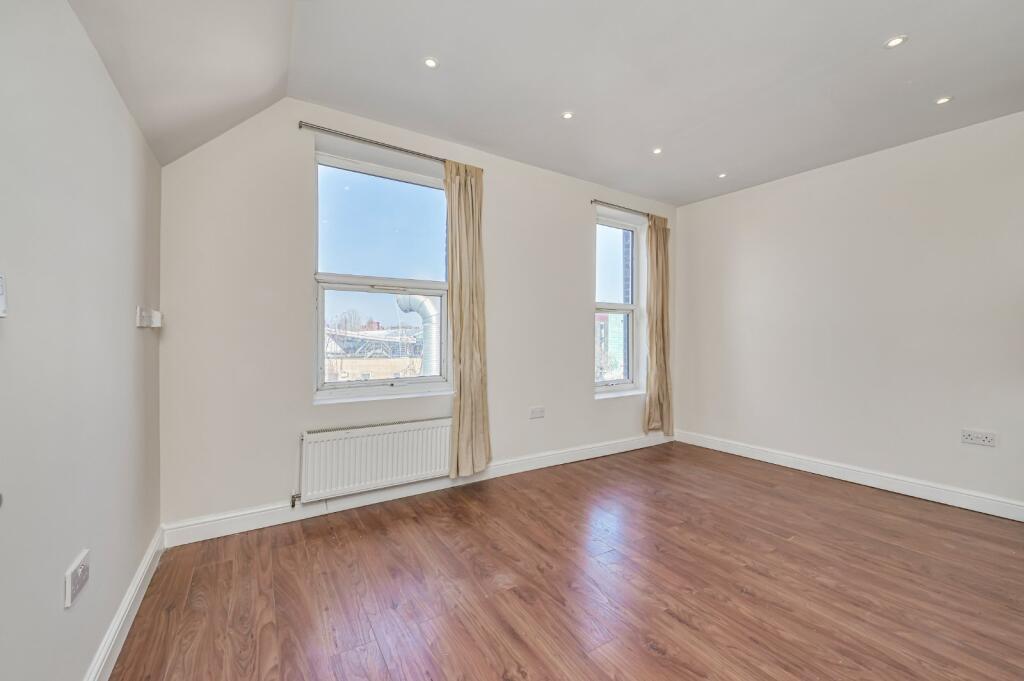 Main image of property: Peckham High Street, London, SE15