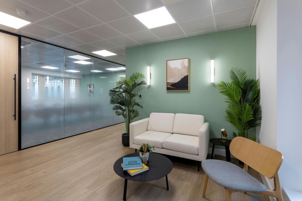 _T3A0231 - 200226_SCD_1_George_Yard_©_Peter Landers Photography - Sml.jpg